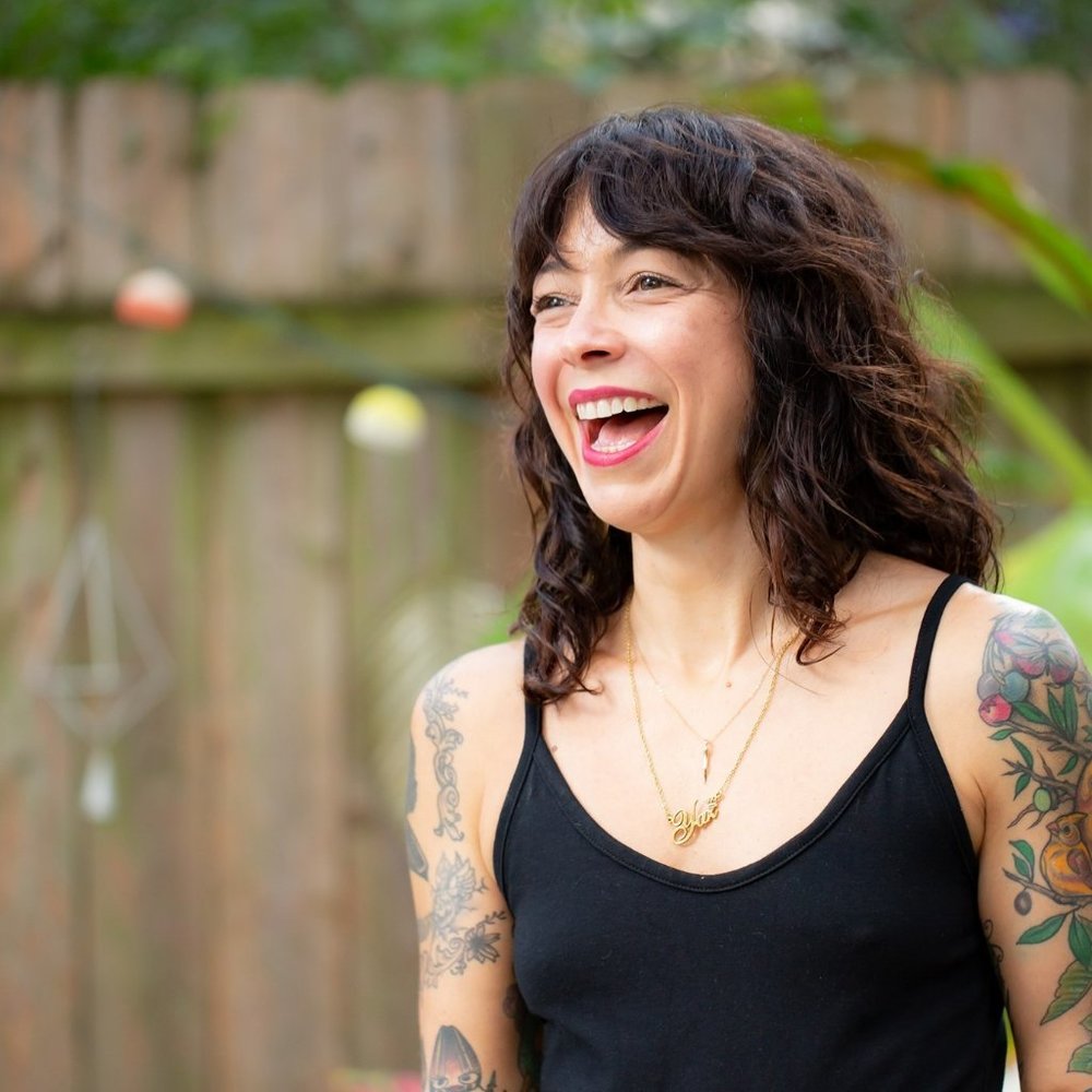 Meet your Posher, Yasmine